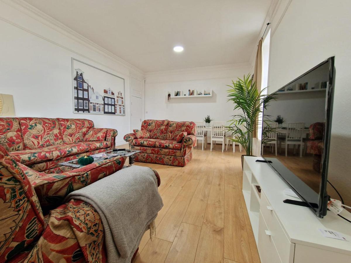 Spacious 4 Bedroom Apartment In Amazing Location London Exterior photo